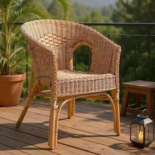 Fauteuil en rotin marron patiné pour extérieur et jardin